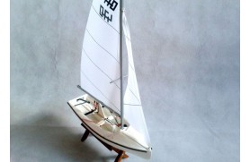 Bateau à voile 470