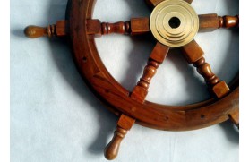 Barre à roue en laiton - décoration marine - décoration-marine